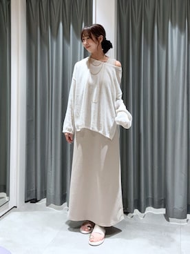 「DouDou（ドゥドゥ）のブークレーダンボールタンクワンピース（ワンピース、ベージュ系）」を使った、naoさん（レディース・162cm）の春コーディネート
