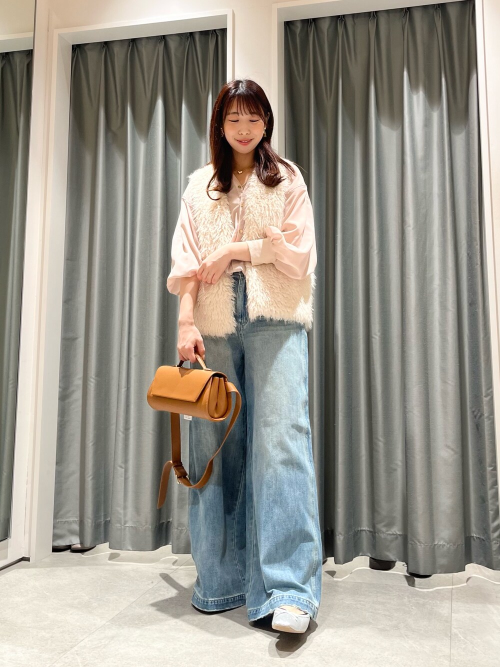 nao(DouDou クリスタ長堀店)｜DouDouのデニムパンツを使った 