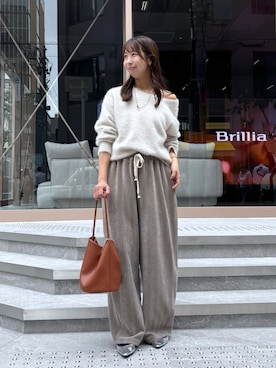 「カシミヤ」｜「アイテム（アクセサリー）」を使った、naoさん（レディース・162cm）の秋コーディネート