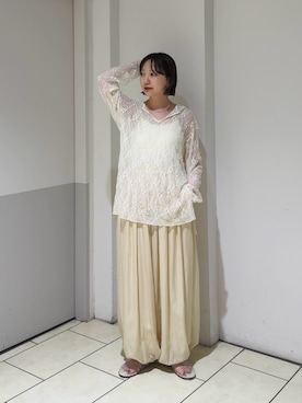 「KBF（ケイビーエフ）のフーディーレーストップス（Tシャツ/カットソー、ホワイト系）」を使った、まっちゃんさん（レディース・154cm）の夏コーディネート