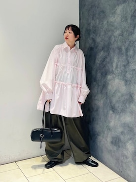 「KBF（ケイビーエフ）のアイテム（スラックス）」を使った、まっちゃんさん（レディース・154cm）の冬コーディネート