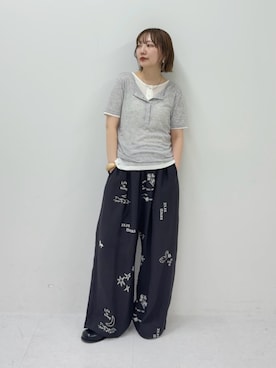 「KBF（ケイビーエフ）のバイカラーヘンリーネックTEE（Tシャツ/カットソー、グレー系）」を使った、まっちゃんさん（レディース・154cm）の春コーディネート