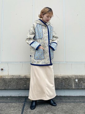 「フラワープリント」｜「アイテム（その他アウター）」を使った、まっちゃんさん（レディース・154cm）の秋コーディネート