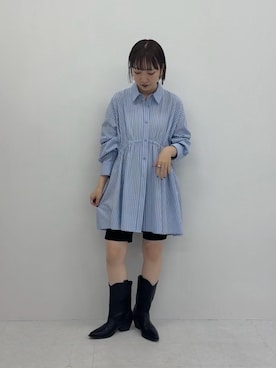 「KBF（ケイビーエフ）のアシメギャザータックミニワンピース（ワンピース、ブルー系）」を使った、まっちゃんさん（レディース・154cm）の春コーディネート