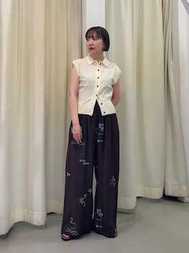 「KBF（ケイビーエフ）のスリーブレスニットシャツ（ニット/セーター、ホワイト系）」を使った、まっちゃんさん（レディース・154cm）の春コーディネート