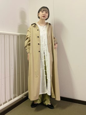 「刺繍」｜「アイテム（ステンカラーコート）」を使った、まっちゃんさん（レディース・154cm）の春コーディネート