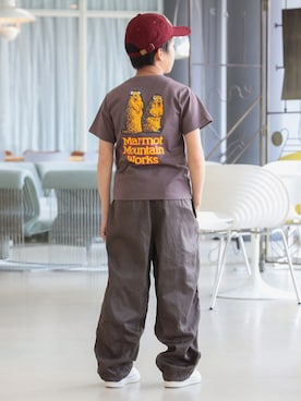 「こども ビームス（コドモビームス）のBEAMS × こども ビームス / BEAMS サガラ刺繍 ベーシック キャップ 2026（47～61cm）（キャップ、レッド系）」を使った、こども ビームスさん（キッズ・80cm）の春コーディネート
