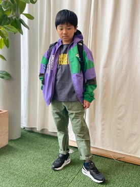 「こども ビームス（コドモビームス）のアイテム（パンツ）」を使った、こども ビームスさん（キッズ・140cm）の春コーディネート