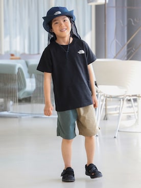 「IFME（イフミー）の【別注】IFME / メッシュ スニーカー（15～22cm）（サンダル、ブラック系）」を使った、こども ビームスさん（キッズ・80cm）の春コーディネート