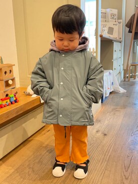 「こども ビームス（コドモビームス）のアイテム（ジャケット/アウター）」を使った、こども ビームスさん（キッズ・90cm）の冬コーディネート