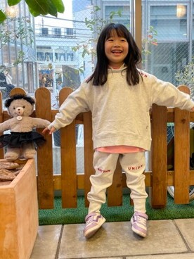 「こども ビームス（コドモビームス）のアイテム（スウェットパンツ）」を使った、こども ビームスさん（キッズ・110cm）の冬コーディネート