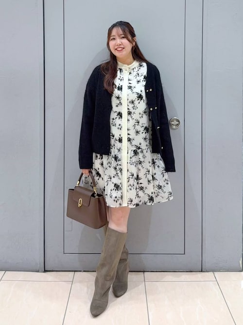 フロッキーフラワーシャツミニワンピース　Andemiu Andemiu｜フロッキープリントシャツミニワンピース | Rakuten Fashion