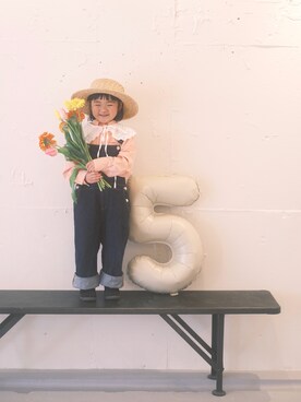 「LOWRYS FARM（ローリーズファーム）のアイテム（サロペット/オーバーオール）」を使った、azuhanaさん（キッズ・120cm）の冬コーディネート