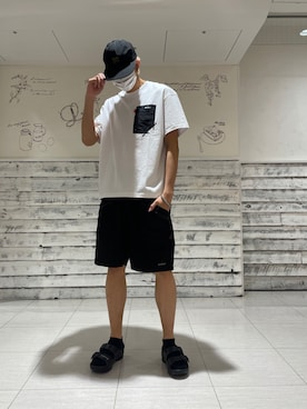 「AVIREX（アヴィレックス）のアイテム（サンダル）」を使った、KENさん（メンズ・183cm）の春コーディネート
