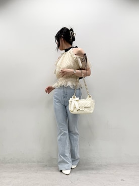 「one after another NICE CLAUP(ワンアフターアナザーナイスクラップ)の前後2wayリボンアメスリブラウス(Tシャツ/カットソー、ベージュ系)」を使った、marikoさん(レディース・162cm)の春コーディネート