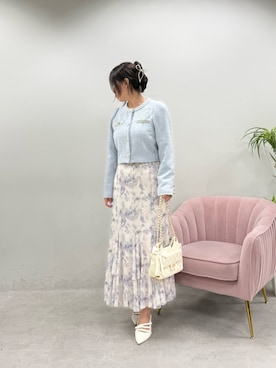 「one after another NICE CLAUP(ワンアフターアナザーナイスクラップ)のチェーン付きツイードジャケット(ノーカラージャケット、ブルー系)」を使った、marikoさん(レディース・162cm)の春コーディネート