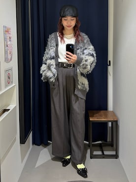 「アイテム（スラックス）」を使った、miyu kaneko さん（レディース・160cm）の秋コーディネート