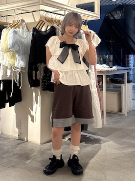 「w closet（ダブルクローゼット）の2WAYリボンブラウス（シャツ/ブラウス、ホワイト系）」を使った、なつみさん（レディース・160cm）の夏コーディネート