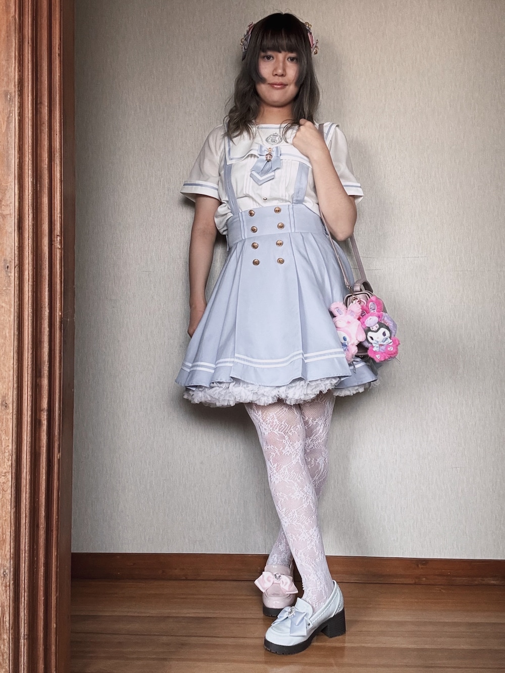 「春めき満開コーデ、イースターコーデ、アシンメトリー、amavel」｜「Amavelのアイテム（ワンピース、ブルー系）」を使った、すずらんさん（骨格ウェーブ・レディース・162cm）の春コーディネートの1枚目の写真