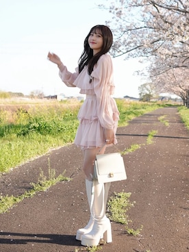 「LIPSERVICE（リップサービス）のアイテム」を使った、きらりさん（レディース・164cm）の春コーディネート