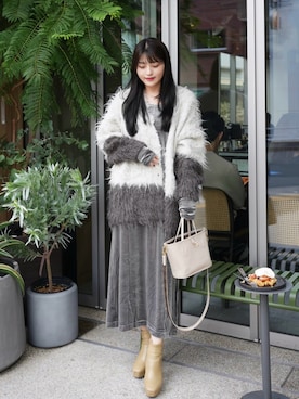 「ワントーンコーデ」｜「アイテム（ワンピース/ドレス）」を使った、きらりさん（レディース・164cm）の秋コーディネート