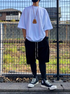 「DRKSHDW by RICK OWENS（ダークシャドウ バイ リックオウエンス）のアイテム（パンツ）」を使った、KIMさん（メンズ・176cm）の夏コーディネート