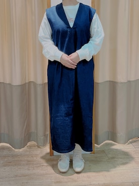 「Samansa Mos2 blue（サマンサモスモスブルー）のアイテム（ジャンパースカート）」を使った、砂糖さん（レディース・155cm）の春コーディネート