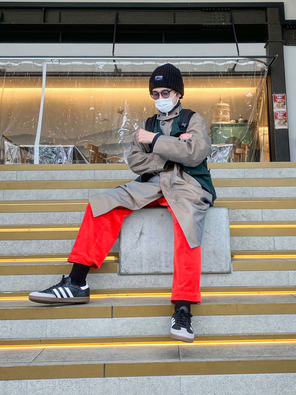 「大人カジュアル」｜「CAMP7の【CAMP7】コットンニットワッチ（ニットキャップ/ビーニー、ブラック系）」を使った、てぃーりくさん（メンズ・170cm）の冬コーディネートの1枚目の写真