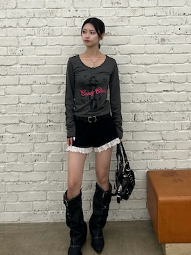 「WHO'S WHO gallery（フーズフーギャラリー）のカフデザインブーツ（ブーツ、ブラック系）」を使った、makiさん（レディース・159cm）の秋コーディネート