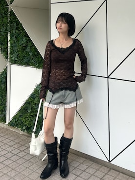 「WHO'S WHO gallery（フーズフーギャラリー）のレースガータートップス（Tシャツ/カットソー、ブラウン系）」を使った、makiさん（レディース・159cm）の夏コーディネート