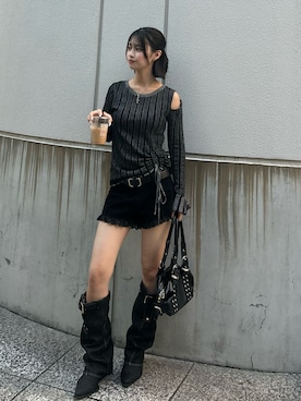 「WHO'S WHO gallery（フーズフーギャラリー）のツイルレースマイクロショーツ（その他パンツ、ブラック系）」を使った、makiさん（レディース・159cm）の秋コーディネート