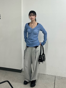 「WHO'S WHO gallery（フーズフーギャラリー）のプロセストレースアップトップス（Tシャツ/カットソー、ブルー系）」を使った、makiさん（レディース・159cm）の春コーディネート