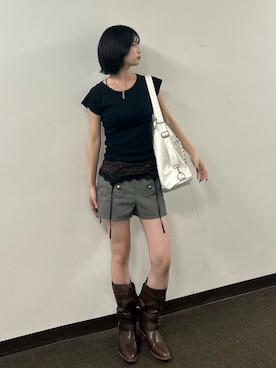 「WHO'S WHO gallery（フーズフーギャラリー）の【SLOPPY】 リブチビT（Tシャツ/カットソー、ブラック系）」を使った、makiさん（レディース・159cm）の夏コーディネート