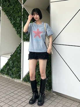 「Sourcream（サワークリーム）の【UNISEX】SourcreamラインストーンスターグラフィックTEE（Tシャツ/カットソー、ブルー系）」を使った、makiさん（レディース・159cm）の春コーディネート