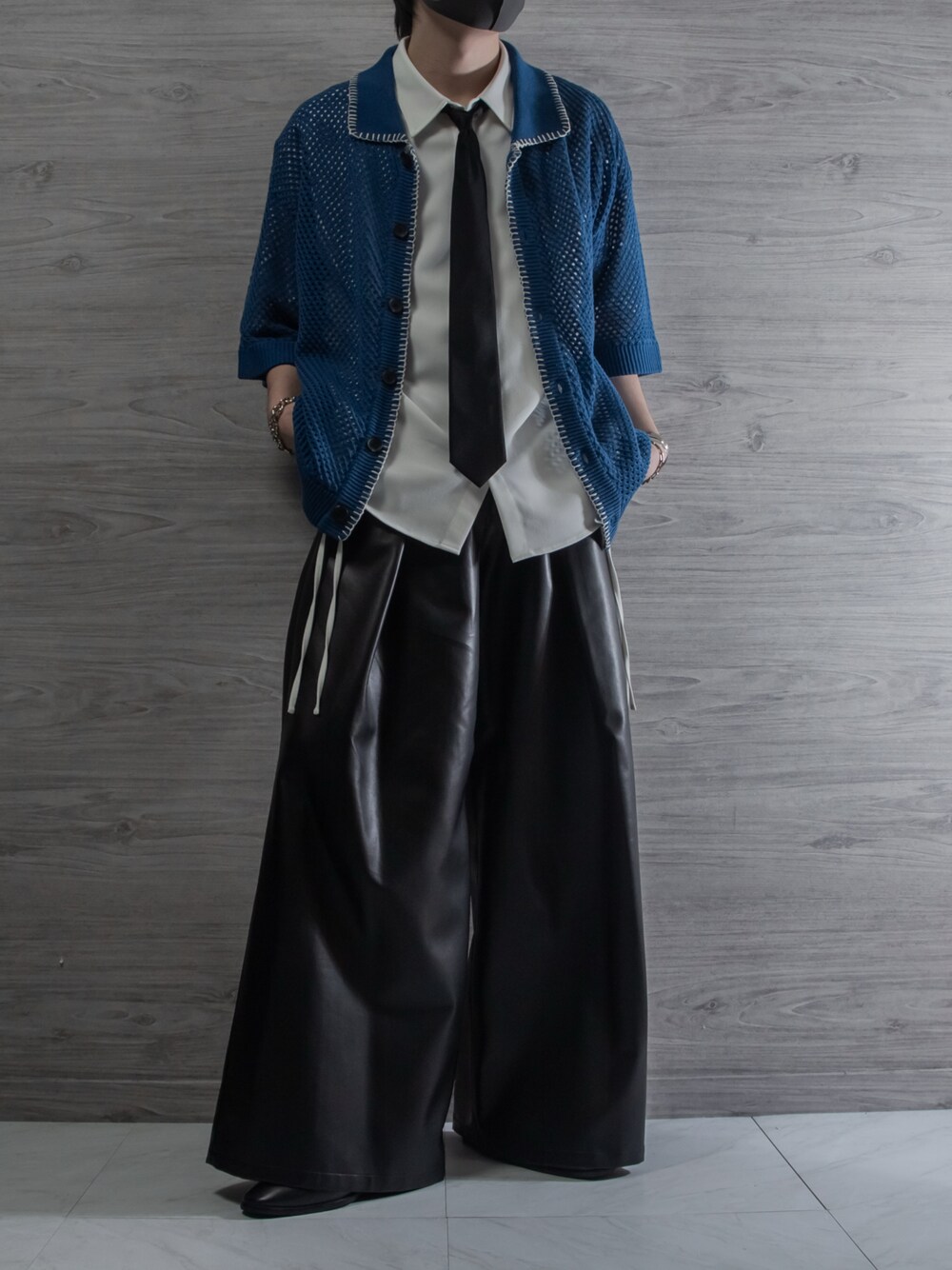 seyto（セイト）の「Vintage like fake leather flare pants