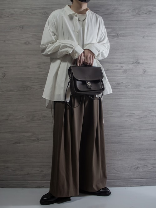 Lui's ロマンスワイドタックパンツ Lui's（ルイス）の「ウォームロマンスワイドタックパンツ