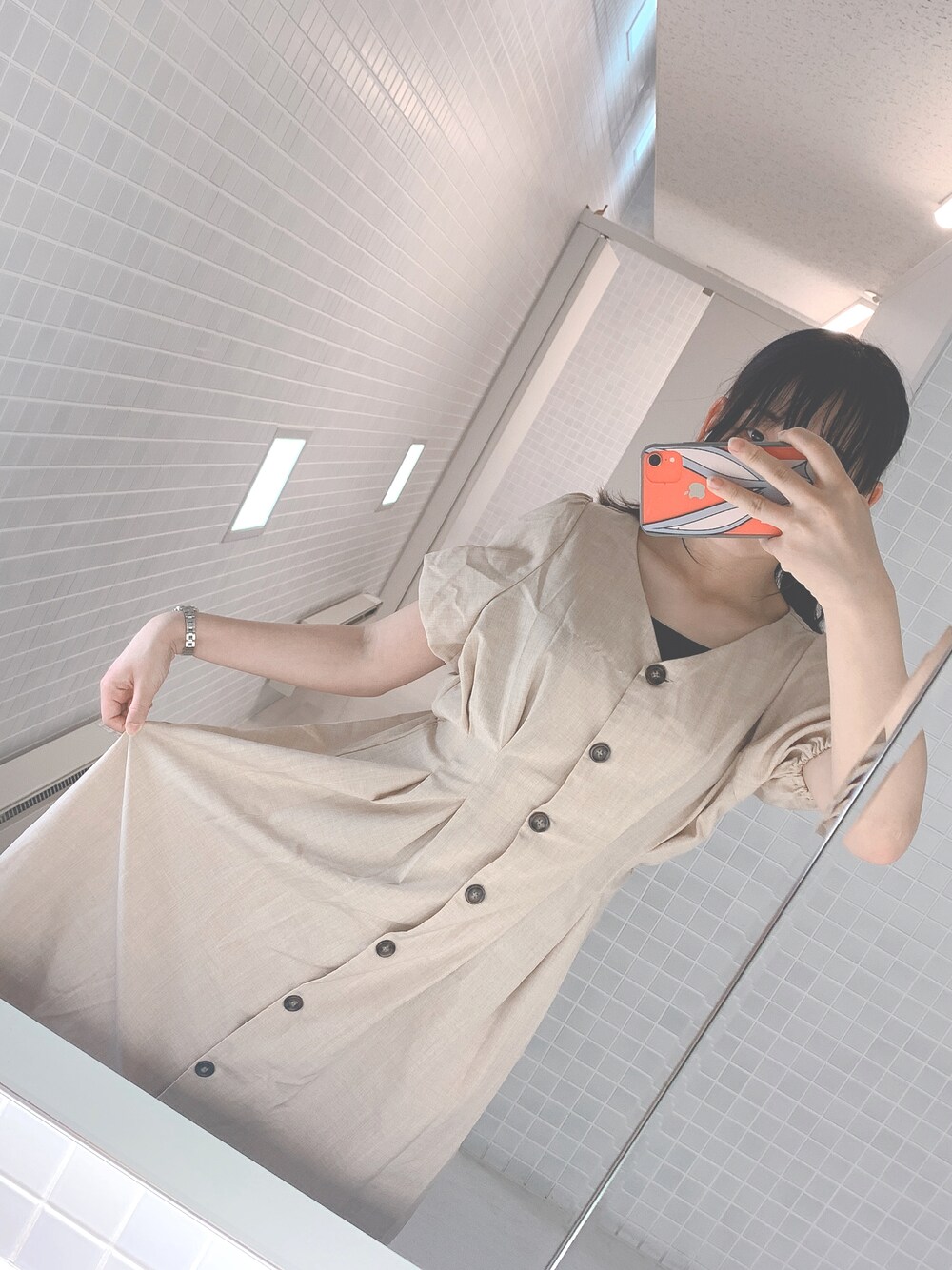 「夏コーデ、ワンピース、プチプラコーデ、ラフ、ラクチンコーデ、ベージュコーデ、お気に入りリップ、夏、暑い」｜「WEGOのWEGO/ウエストタックロングワンピース（ワンピース、ベージュ系）」を使った、ゆこさん（レディース・159cm）の夏コーディネートの1枚目の写真