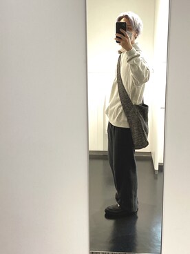 「リドム」｜「アイテム（スラックス）」を使った、sin72さん（メンズ・173cm）の春コーディネート