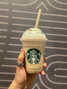 「スターバックス」｜りゅうせいさん（メンズ・168cm）の秋コーディネート