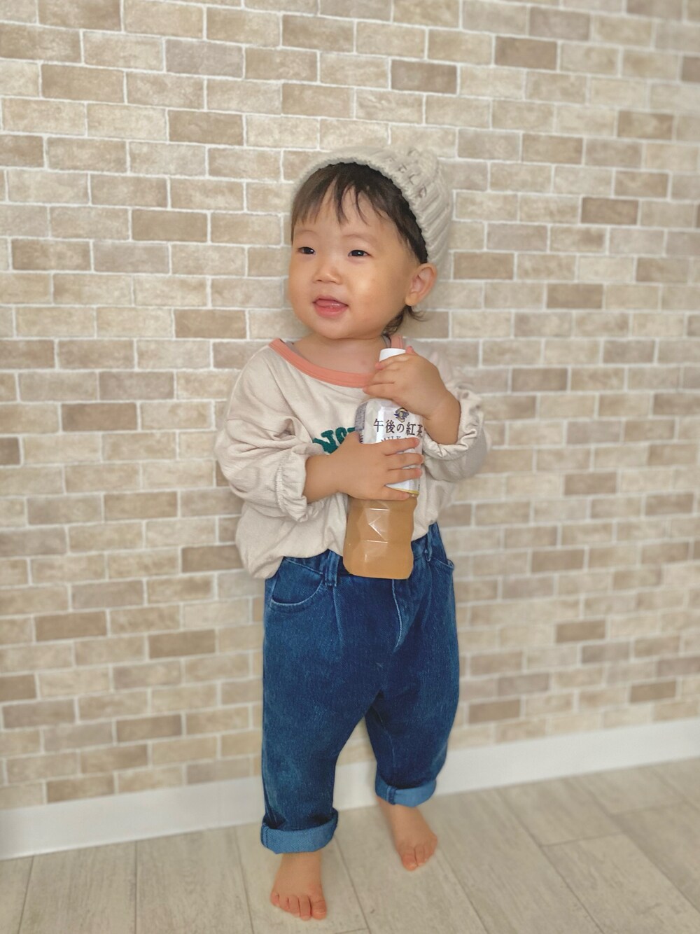 「キッズファッション、おとこのこ、1歳、男の子コーデ、キッズコーデ、秋コーデ、ベビーコーデ、秋🍁コーデ、むすこふく、男の子ベビー、いいね、save、フォローお願いします🤑、おしゃれさんと繋がりたい、キッズ、プチプラ、デニム」｜「古着のアイテム（デニムパンツ、ブルー系）」を使った、itmuuuuuさん（キッズ・80cm）の秋コーディネートの1枚目の写真