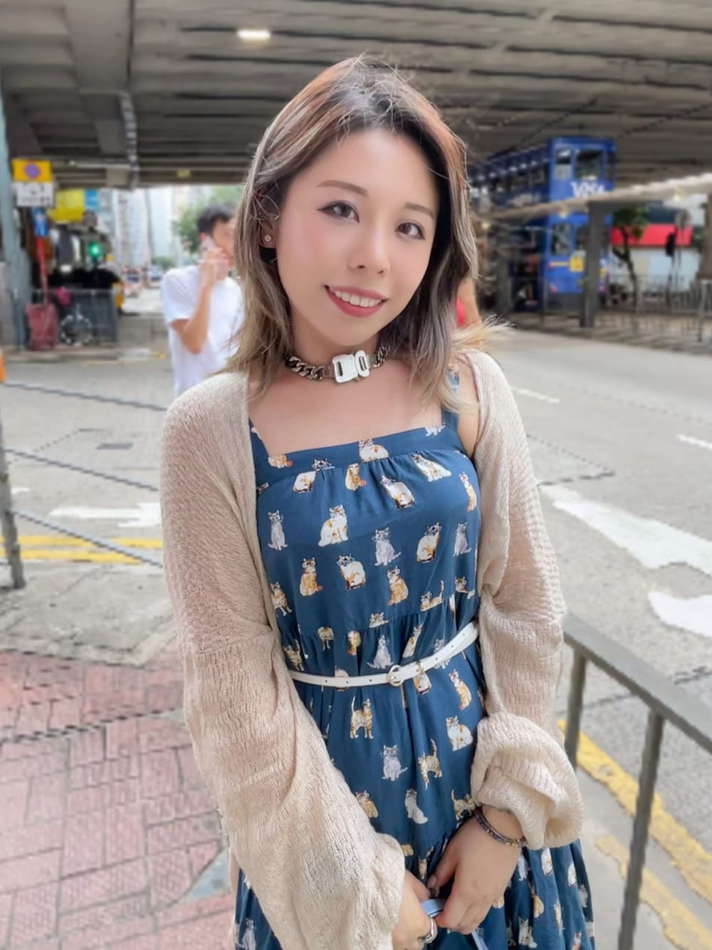 「初秋コーデ、休日スタイル」｜「UNIQLOのアイテム（ジャンパースカート、ブルー系）」を使った、ココ 💭さん（レディース・157cm）の冬コーディネートの1枚目の写真