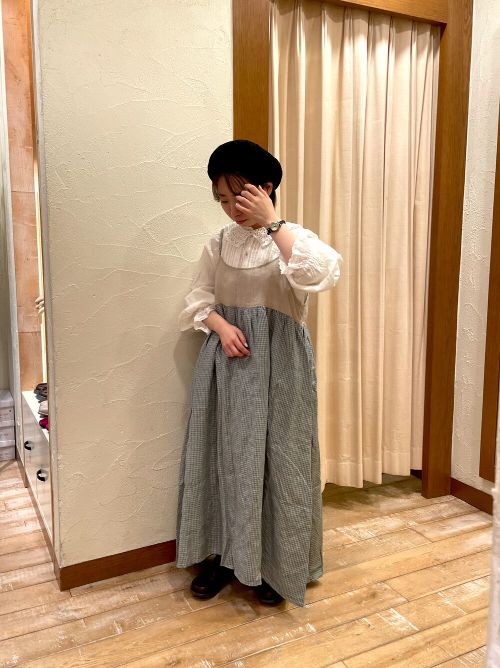「春、低身長コーデ、おでかけコーデ、kazumiコラボ、Samansa Mos2、ナチュラル」｜「Samansa Mos2のアイテム（シャツ/ブラウス、ホワイト系）」を使った、minimamuhayashiさん（レディース・146cm）の冬コーディネートの1枚目の写真
