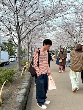 「reward if foundのアイテム（Tシャツ/カットソー、レッド系）」を使った、きりはらさん（メンズ・168cm）の春コーディネート