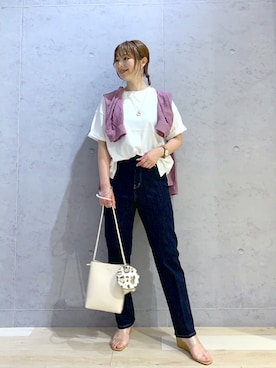 「LEPSIM（レプシィム）のマルチキノウＴ 928021（Tシャツ/カットソー、ホワイト系）」を使った、hanaeさん（レディース・161cm）の夏コーディネート