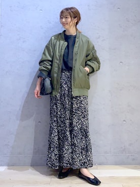 「カーキアウター」｜「アイテム（その他）」を使った、hanaeさん（レディース・160cm）の秋コーディネート