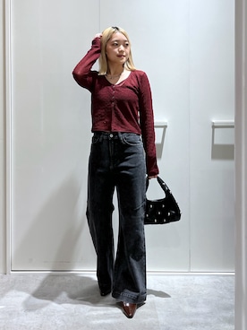 「アイテム（スニーカー）」を使った、kurumi_.mfmさん（レディース・158cm）の秋コーディネート