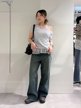 「FREE'S MART（フリーズマート）の【3サイズ展開XS-L】サイドパネルヴィンテージライクワイドデニム【低身長サイズ有】（デニムパンツ、ブルー系）」を使った、kurumi_.mfmさん（レディース・158cm）の夏コーディネート