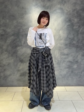 「アイテム（財布/小物）」を使った、わらちゃんさん（レディース・162cm・20代）の秋コーディネート