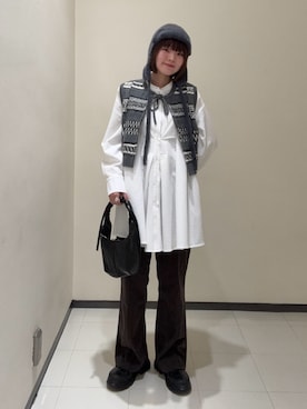 「秋のシャツ着こなし術」｜「アイテム（帽子）」を使った、わらちゃんさん（レディース・162cm）の秋コーディネート