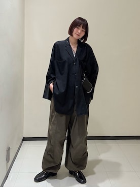 「アイテム（財布）」を使った、わらちゃんさん（レディース・162cm）の秋コーディネート